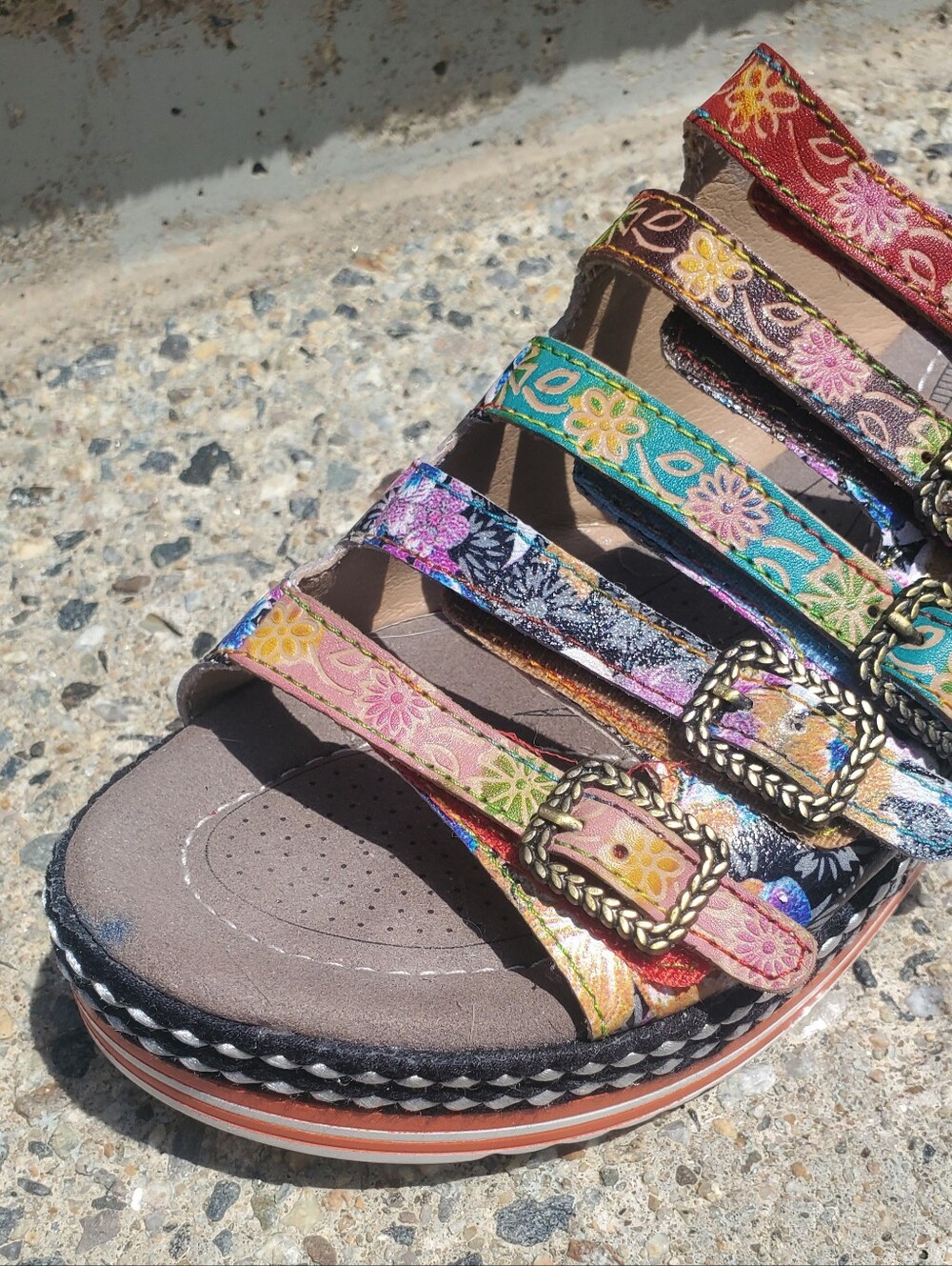 L'ATISTE Multicolor Floral Strappy Sandal - Women's - Picture 3 of 5